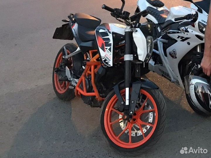 KTM 390 duke