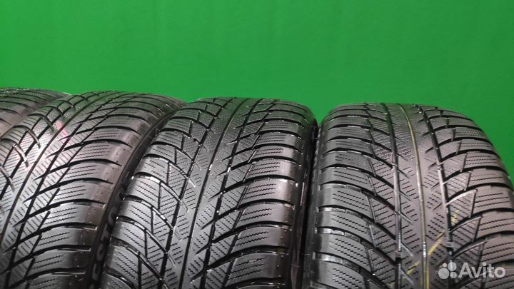 Bridgestone Blizzak LM-001 225/50 R17 98V