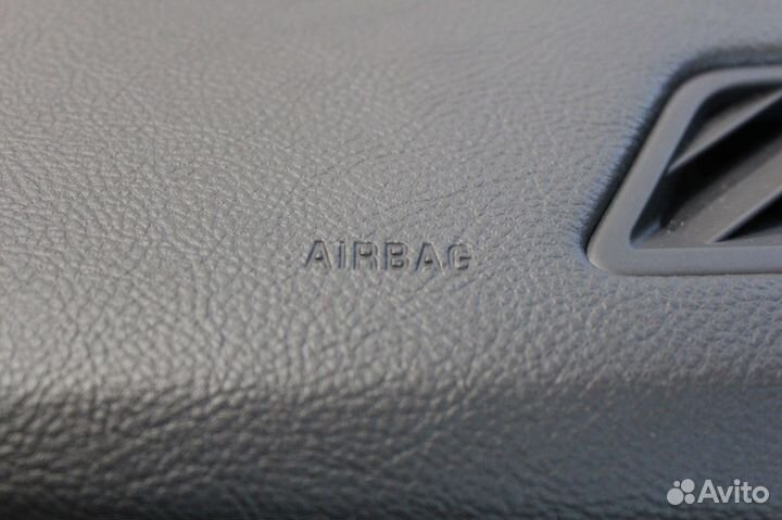 Подушка безопасности, торпедо, BMW F10