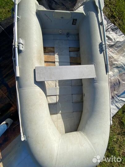Лодка надувная резиновая