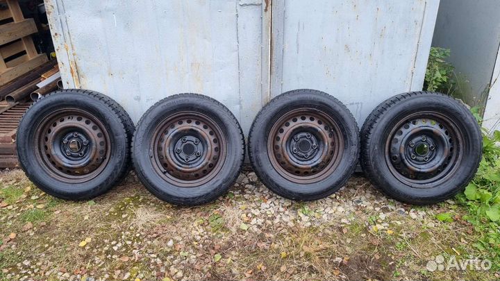 Зимние шины с дисками Hakkapeliitta 7 195 65 15