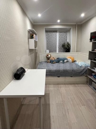 2-к. квартира, 42 м², 3/5 эт.