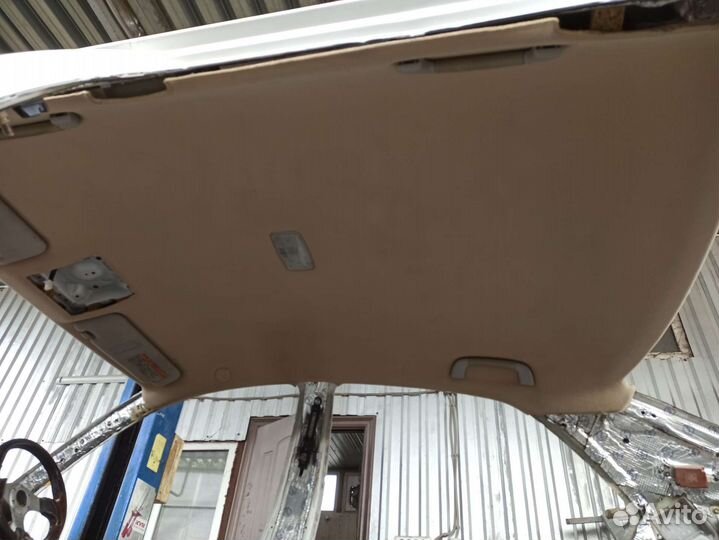 Mark X потолок