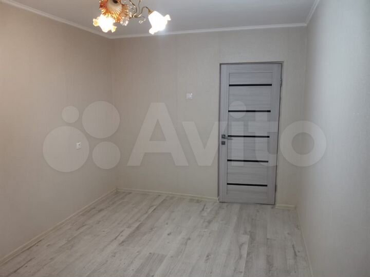 2-к. квартира, 50 м², 2/5 эт.