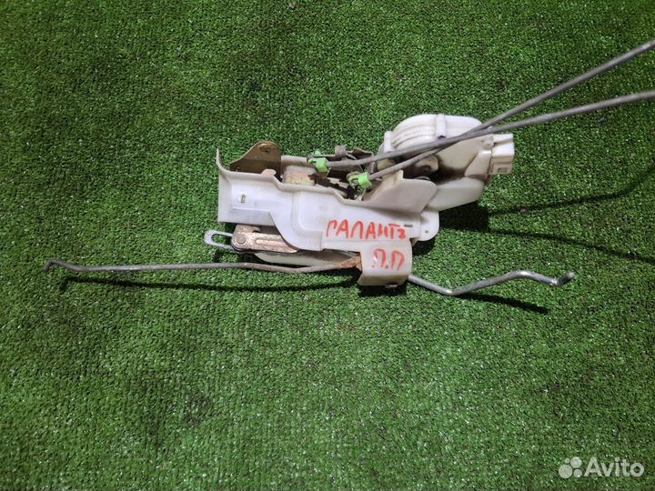 Замок двери пп Mitsubishi Galant 7