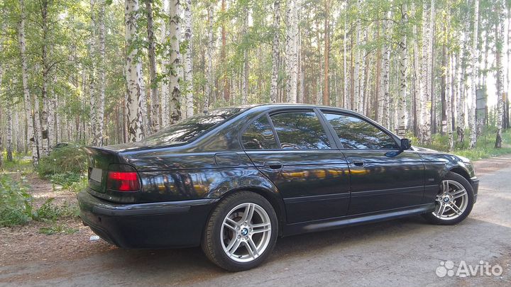 BMW 5 серия 3.5 МТ, 1999, 296 701 км