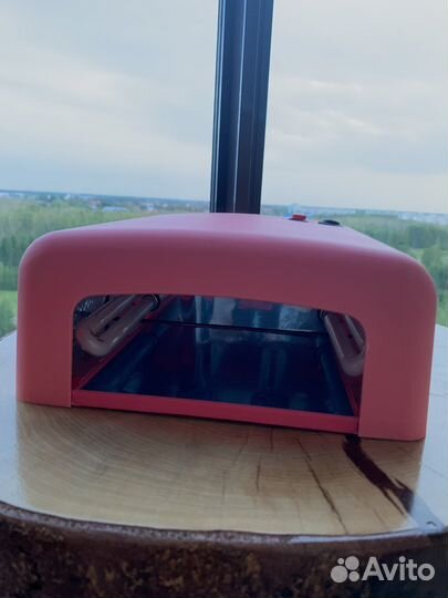 Уф лампа для ногтей