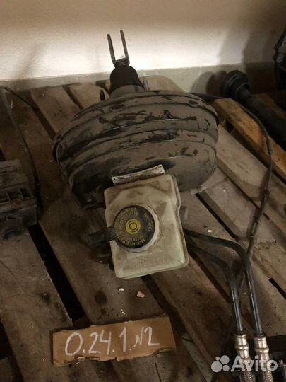 Вакуумный усилитель тормозов Land Rover Sport L320