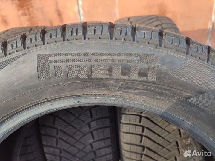 Pirelli Ice Zero FR 235/55 R19 105H