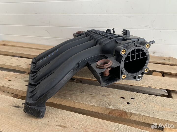 Впускной коллектор верхний Рено Лагуна 3 2.0 M4R