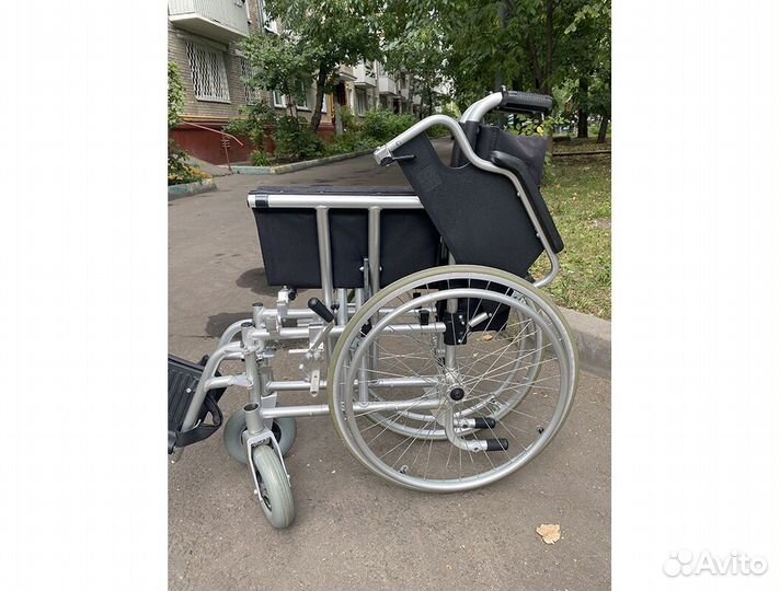 Коляска для инвалидов в аренду