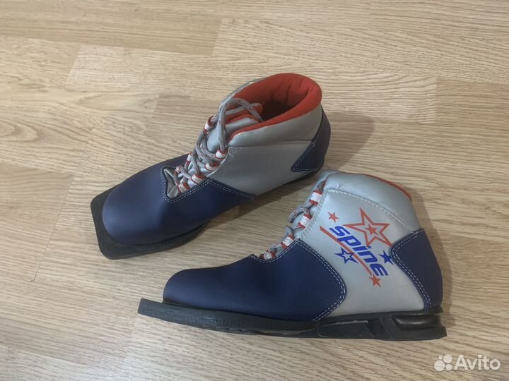 Лыжи 160, палки 120, ботинки 36