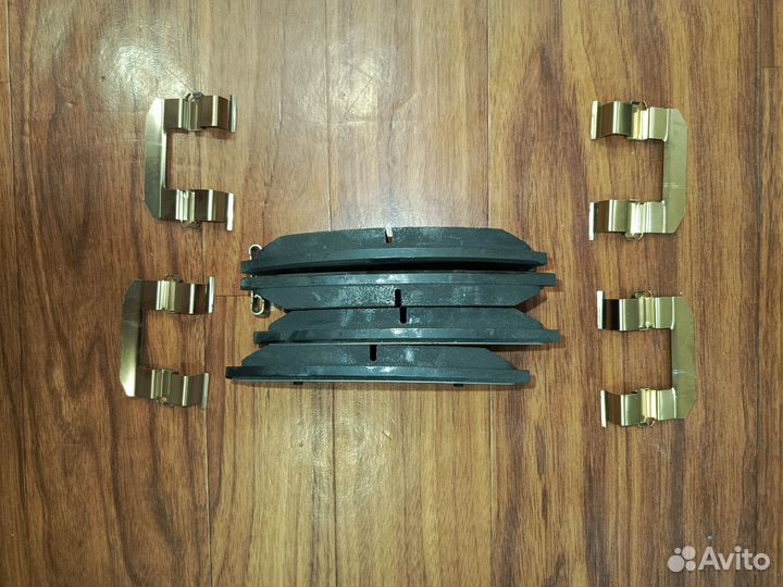 Колодки тормозные передние 58101-H1A10