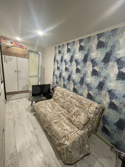 3-к. квартира, 55 м², 2/5 эт.