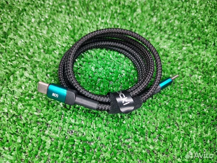 Зарядное устройство, Кабели зарядки и чехлы