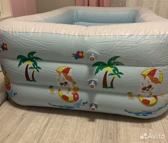 Бассейн надувной новый 163*110*53