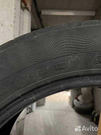 Continental ContiPremiumContact 5 215/55 R17 94V