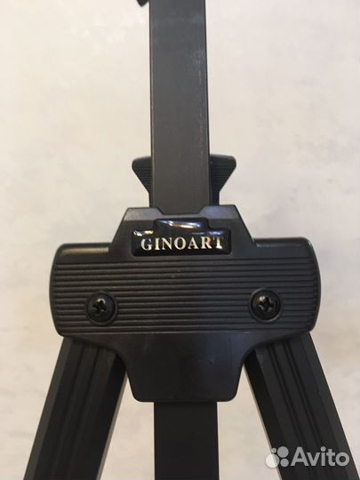 Мольберт-тренога для художника