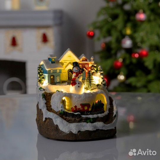 Светодиодная фигура 'Поезд и снеговик' 16 x 10 x 1