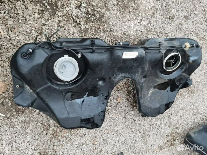 Топливный бак Bmw 7-Series E65 N62B44 2001