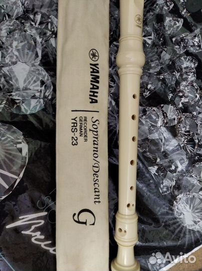 Блокфлейта yamaha YRS-23
