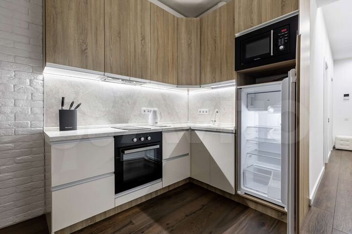 2-к. квартира, 65 м², 2/17 эт.