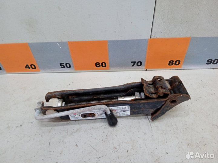 Домкрат Mini Hatch R50 1.6 2006