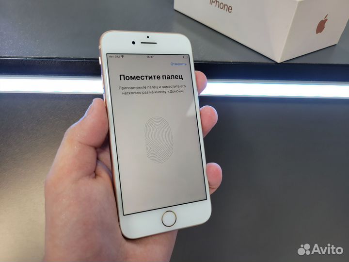 iPhone 8, 64 ГБ