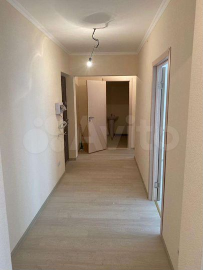 2-к. квартира, 62 м², 1/9 эт.