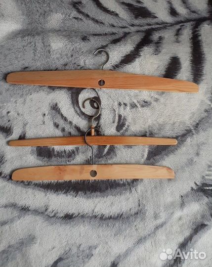 Плечики, крючки