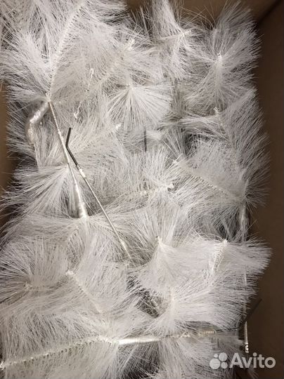 Елка искусственная