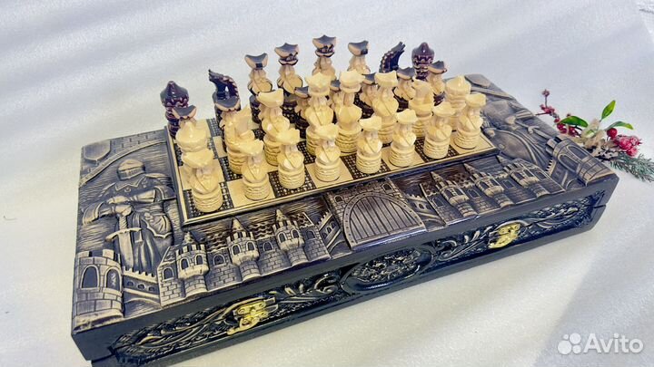 Шахматные фигуры резные деревянные