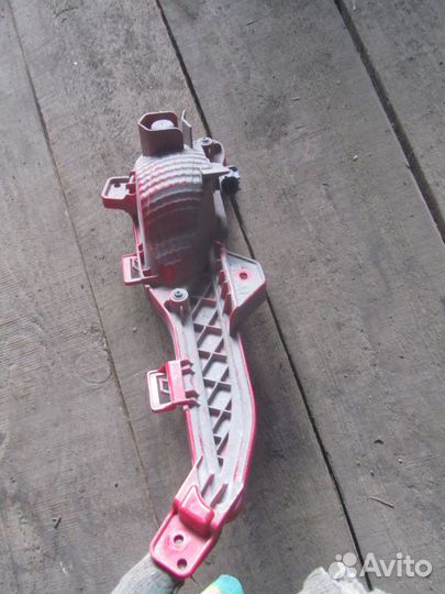 Фонарь задний в бампер левый Ceed 2018)