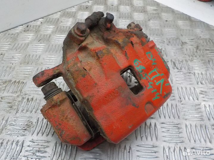 Суппорт тормозной передний левый Opel Insignia 200