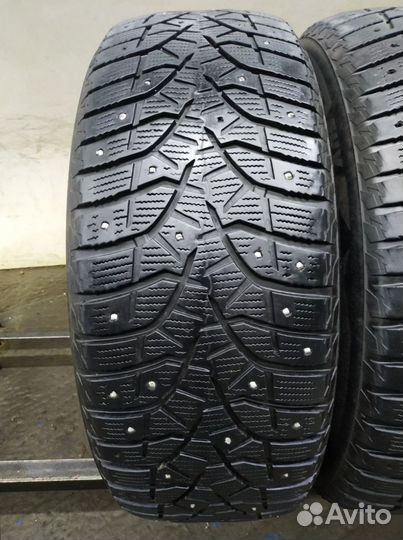 Bridgestone Blizzak Spike-02 SUV 265/60 R18 106H