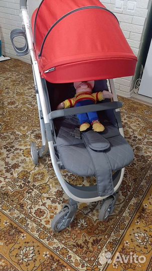 Прогулочная коляска