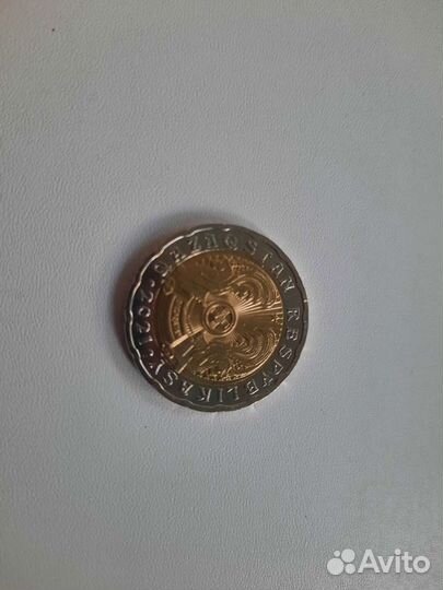 Монета 200 тенге 2021