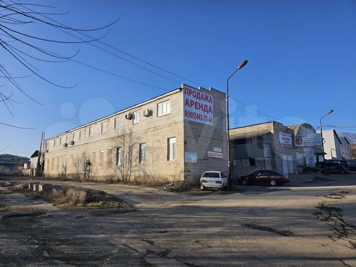 Свободного назначения, 972.6 м²