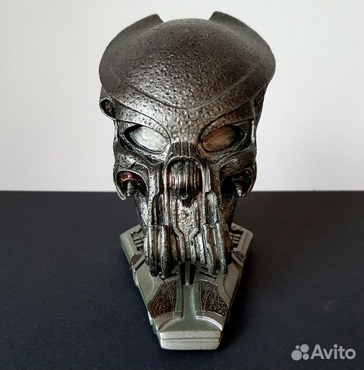 AVP Predator Mask Set