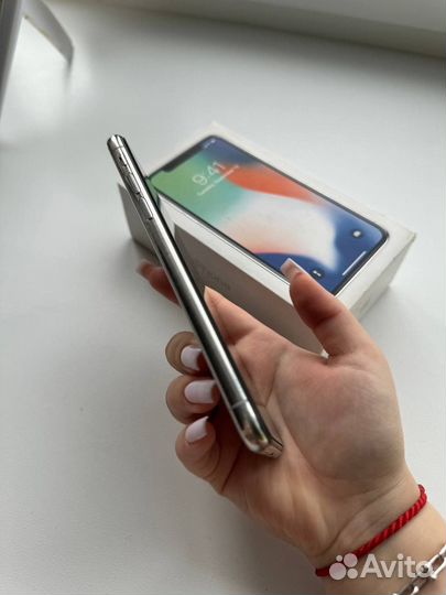 iPhone X, 256 ГБ