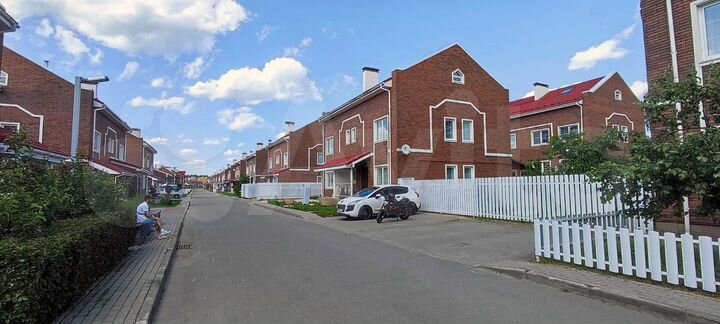 Таунхаус 154 м² на участке 3 сот.