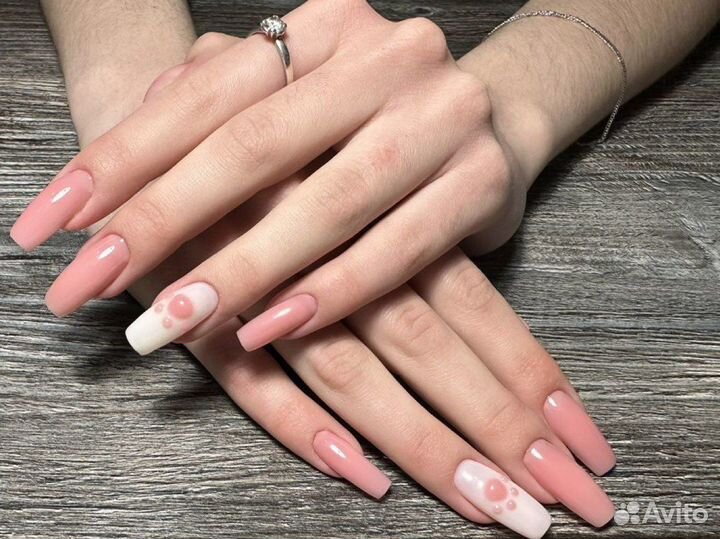 Маникюр на дому
