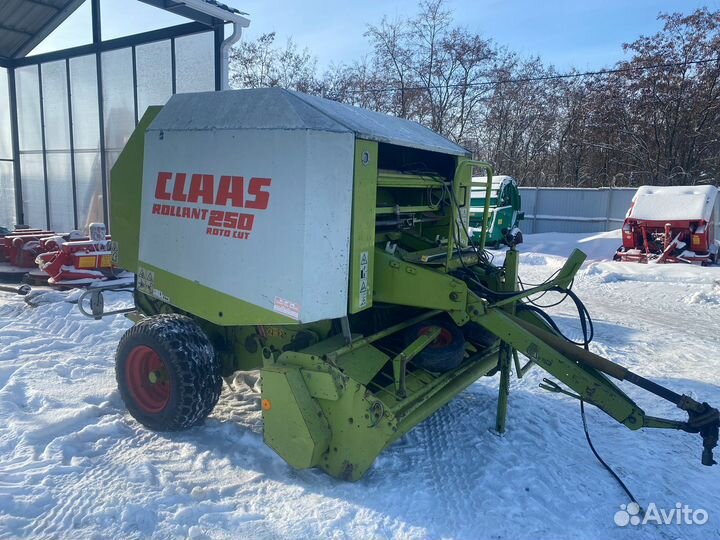 Пресс-подборщик Claas Rollant 250, 2010