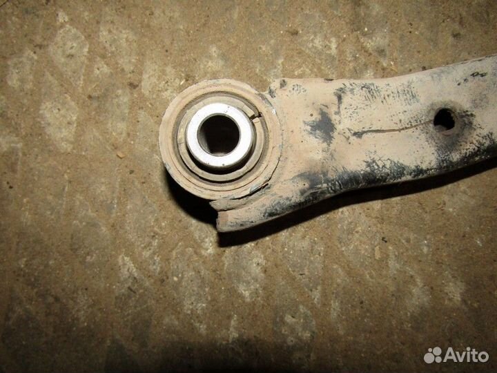 Рычаг задний поперечный i40 2011