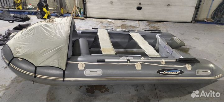 Лодка Gladiator D370AL