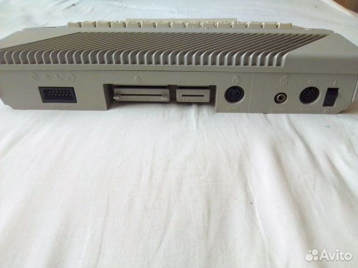 Компьютер Atari 65xe