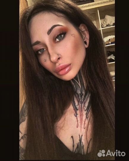 Помощник по наращиванию волос