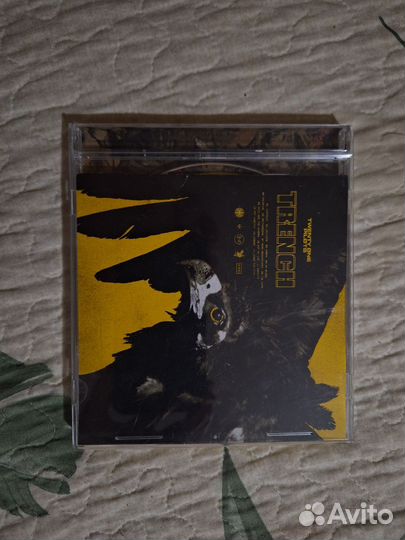 Twenty one pilots CD trench