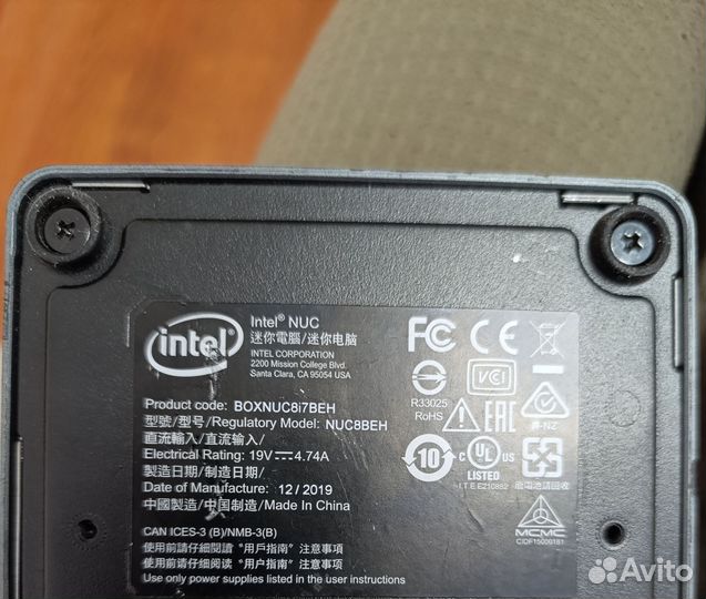 Мини пк Intel NUC8i7BEH
