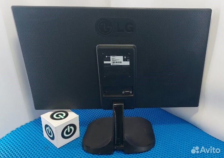 Монитор LG 23